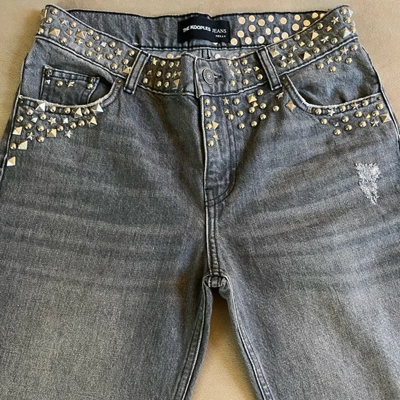 *NWOT* THE KOOPLES NELLY STUDDED GRAY LOW-RISE/CROPPED JEANS - Picture 5 of 12